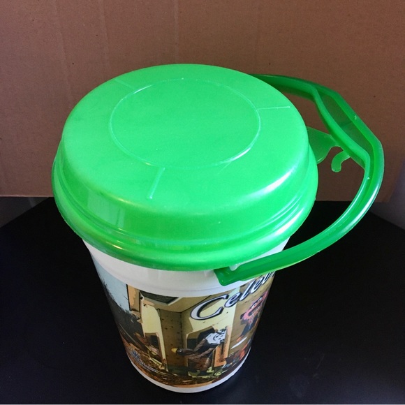 Disney Parks MGM/HS Muppets Celebrate Volunteering Popcorn Bucket - Picture 5 of 5